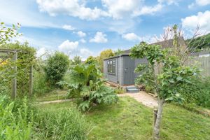 Photo 19- click for photo gallery